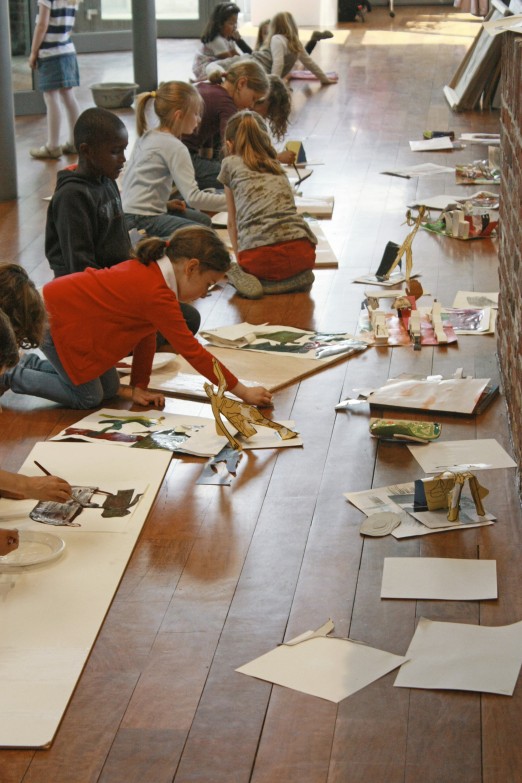 Atelier créatif textile et peinture pour enfants – La Piscine-d'en