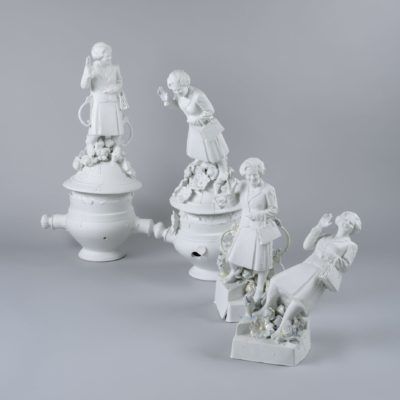 Porcelaine de Gilles Fromonteil oeuvre conservée au musée la piscine de roubaix et exposée lors de l''exposition Roubaix Save the Queen